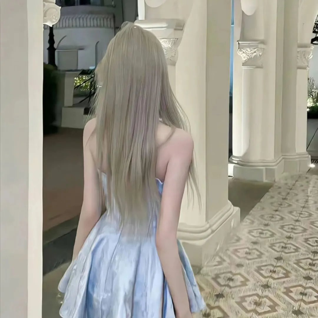 顶替双胞胎姐姐后我开始暴走